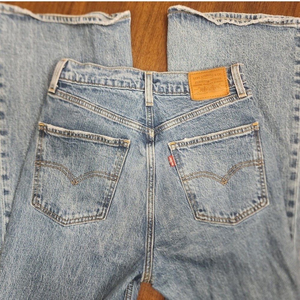 Levis Premium 70s High Flare Jeans. 27 Womens High Rise big "E" streetwear, Y2K